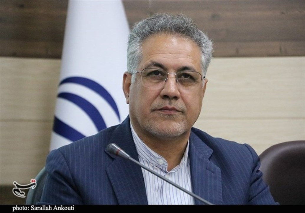 اعظمی: یکی از موضوعات مهم در اقتصاد مقاومتی بستن راه های فرار مالیاتی است اعظمی: یکی از موضوعات مهم در اقتصاد مقاومتی بستن راه های فرار مالیاتی است