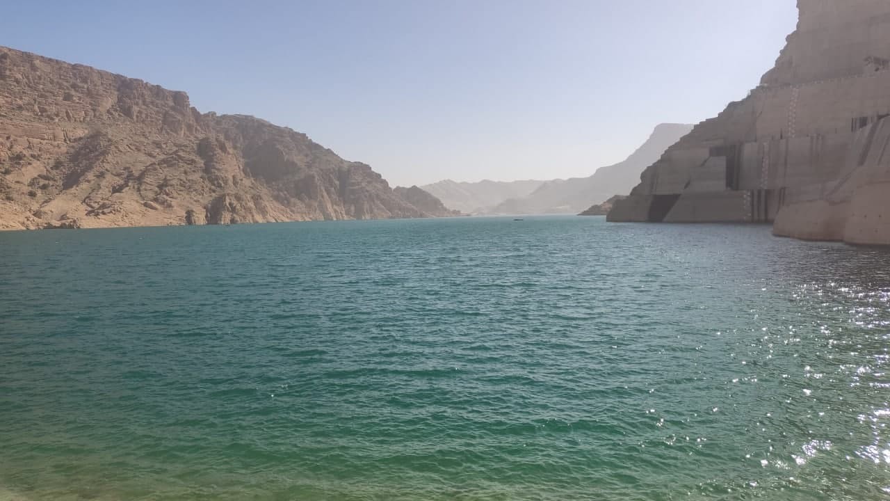 شیرینی «آب سد گتوند » را با شایعات به کام مردم تلخ نکنید شیرینی «آب سد گتوند » را با شایعات به کام مردم تلخ نکنید