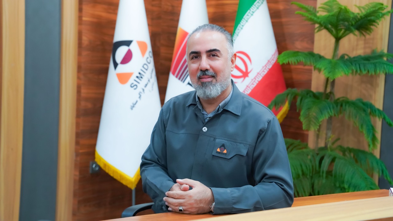 سیمیدکو موفق به دریافت گواهینامه تحقیق و توسعه با رتبه پویا کشوری در حوزه معدن شد سیمیدکو موفق به دریافت گواهینامه تحقیق و توسعه با رتبه پویا کشوری در حوزه معدن شد