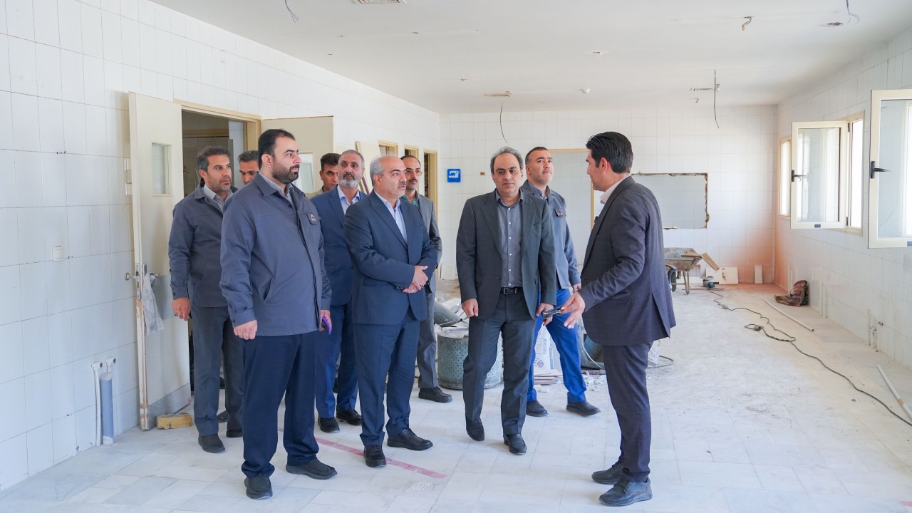 نگاه علمی و آینده نگر به مقوله مسئولیت های اجتماعی زمینه ساز کمک به توسعه اقتصادی و اجتماعی است نگاه علمی و آینده نگر به مقوله مسئولیت های اجتماعی زمینه ساز کمک به توسعه اقتصادی و اجتماعی است