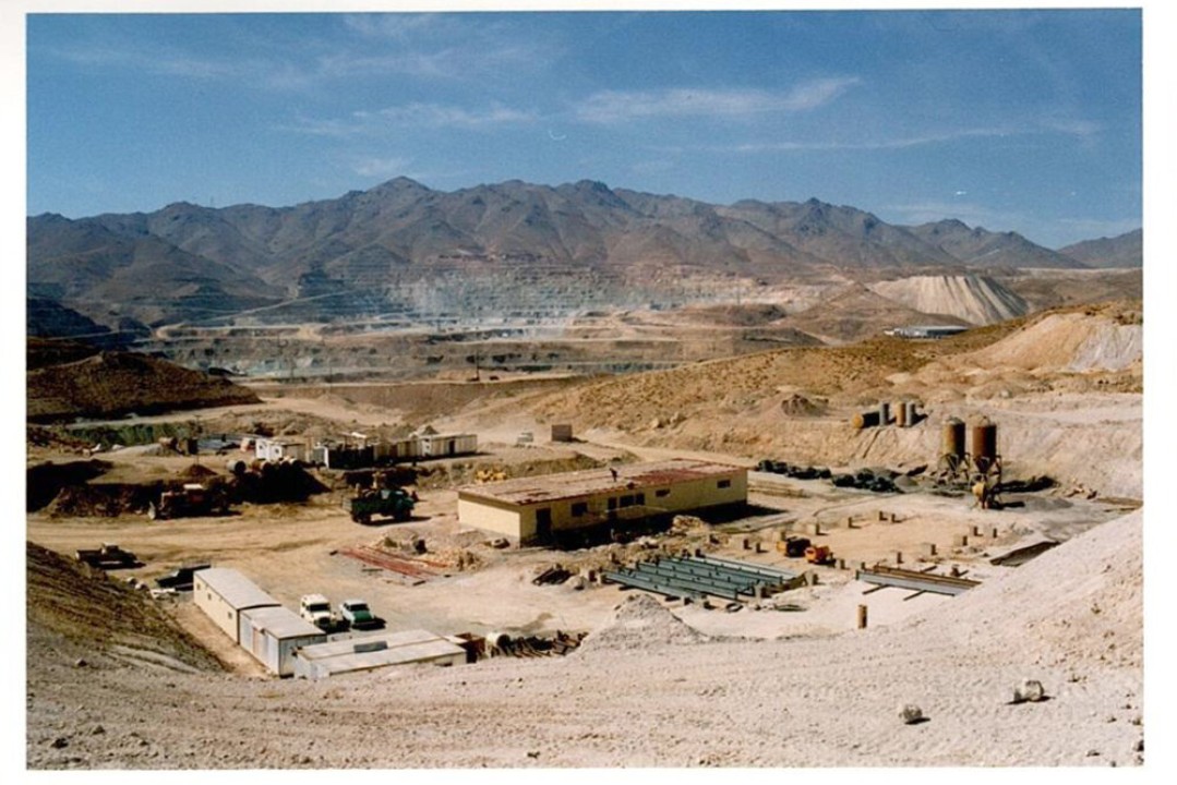 تولید اقتصادی از خاک کم عیار؛ نگاهی به ۲۷ سال فعالیت کارخانه لیچینگ سرچشمه تولید اقتصادی از خاک کم عیار؛ نگاهی به ۲۷ سال فعالیت کارخانه لیچینگ سرچشمه