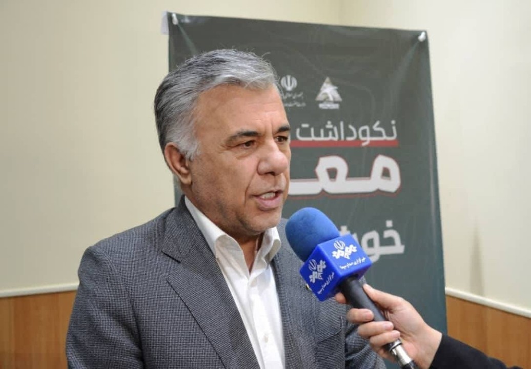 پیام تبریک دکتر داریوش اسماعیلی، معاون وزیر صمت و رئیس سازمان زمینشناسی و اکتشافات معدنی کشور به مناسبت روز خبرنگار پیام تبریک دکتر داریوش اسماعیلی، معاون وزیر صمت و رئیس سازمان زمینشناسی و اکتشافات معدنی کشور به مناسبت روز خبرنگار