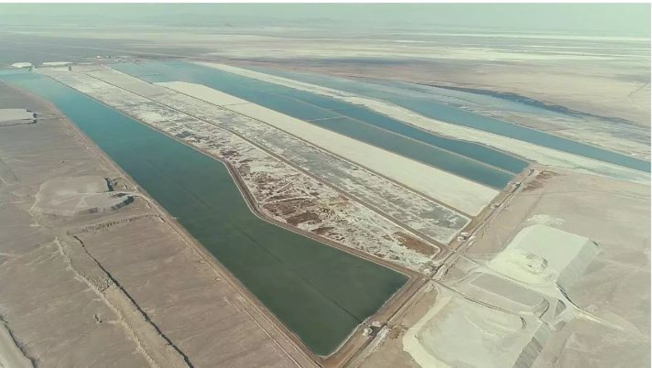 ایمپاسکو نظارت بر طرحهای معدنی ترود و پلایای میانی را به کوهی واگذار کرد ایمپاسکو نظارت بر طرحهای معدنی ترود و پلایای میانی را به کوهی واگذار کرد