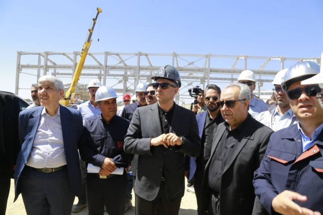 قدردانی استاندار آذربایجان شرقی از نقش موثر مدیرعامل شرکت ملی مس ایران در پیشبرد طرح های توسعه ای قدردانی استاندار آذربایجان شرقی از نقش موثر مدیرعامل شرکت ملی مس ایران در پیشبرد طرح های توسعه ای