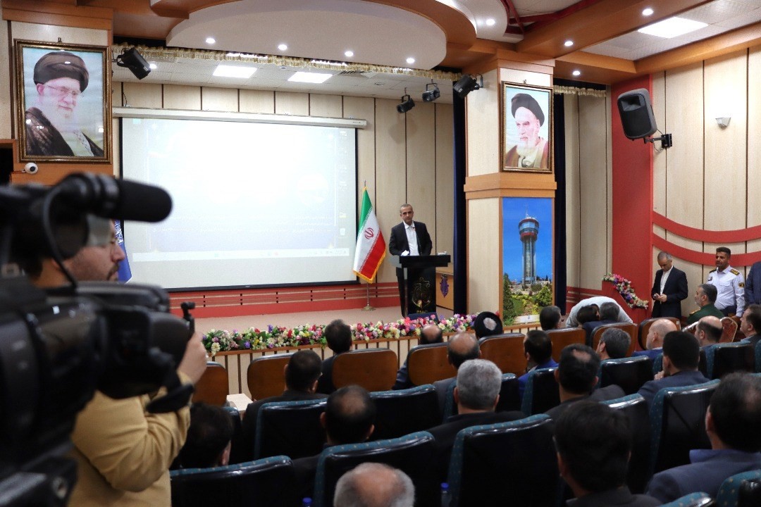 وجود دو بندر انزلی و كاسپین نقطه قوت منطقه آزاد انزلی در معادلات كریدوری و ترانزیت بینالمللی است وجود دو بندر انزلی و كاسپین نقطه قوت منطقه آزاد انزلی در معادلات كریدوری و ترانزیت بینالمللی است