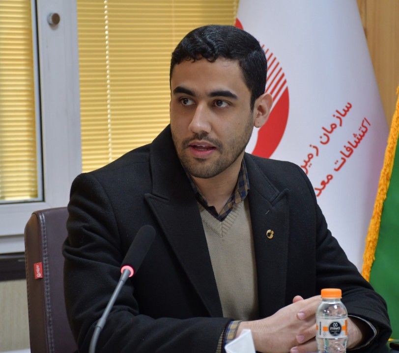 تهیه نقشه راه هوشمندسازی و تحول دیجیتال در حوزه زمینشناسی و اکتشاف تهیه نقشه راه هوشمندسازی و تحول دیجیتال در حوزه زمینشناسی و اکتشاف