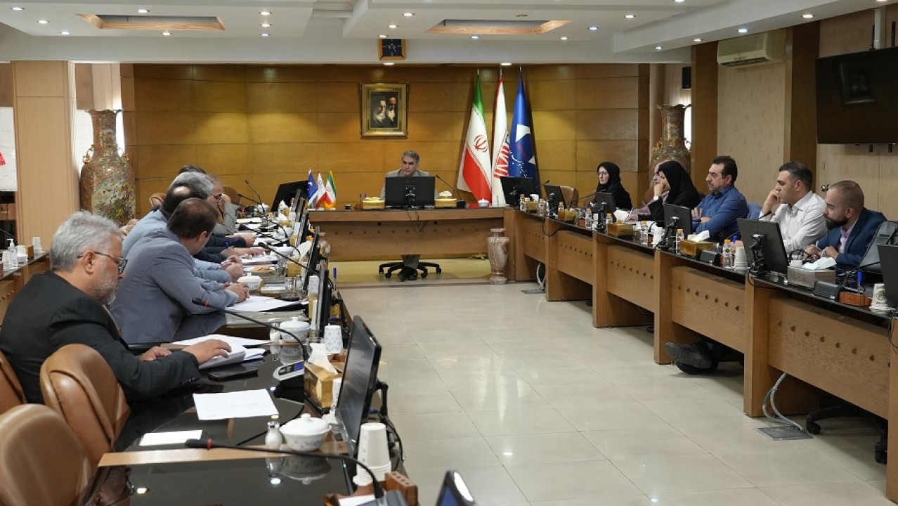 زارع: قراردادهای آینده ترکیبی از شرایط عمومی و اختصاصی هر مجتمع است زارع: قراردادهای آینده ترکیبی از شرایط عمومی و اختصاصی هر مجتمع است