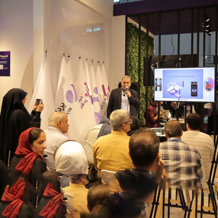 رونمایی از سه محصول نوآورانه «معتمد نما» در الکامپ رونمایی از سه محصول نوآورانه «معتمد نما» در الکامپ