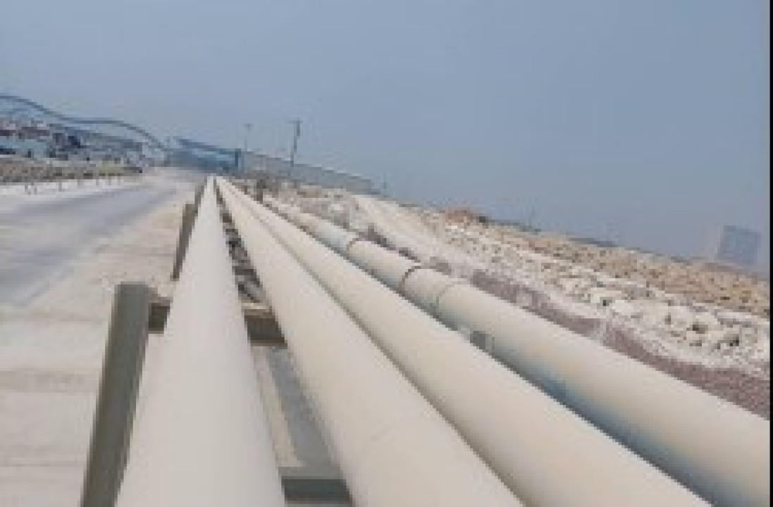 اجرای عملیات تعریض اسکله و احداث دیوار آتش در بندر کیش اجرای عملیات تعریض اسکله و احداث دیوار آتش در بندر کیش