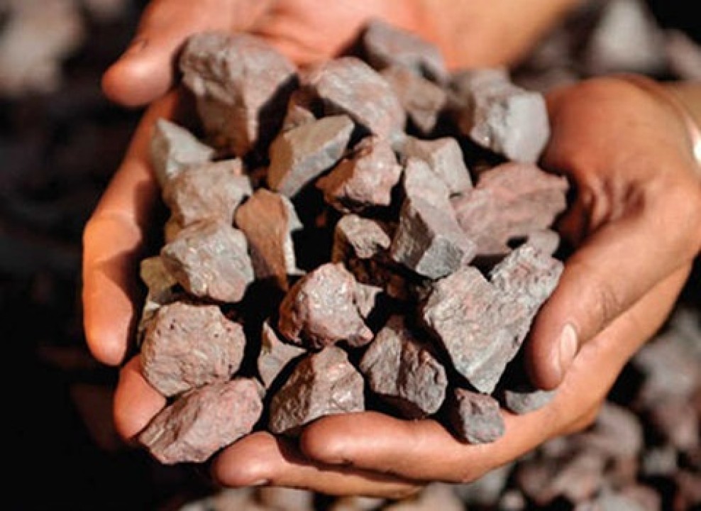 عرضه کلوخه سنگ آهن سنگان در بورس کالا برای نخستین بار توسط ایمیدرو عرضه کلوخه سنگ آهن سنگان در بورس کالا برای نخستین بار توسط ایمیدرو