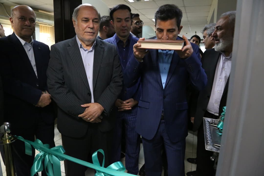 افتتاح اولین مرکز فروش غیرحضوری دارو و تجهیزات پزشکی ایران توسط پخش رازی افتتاح اولین مرکز فروش غیرحضوری دارو و تجهیزات پزشکی ایران توسط پخش رازی