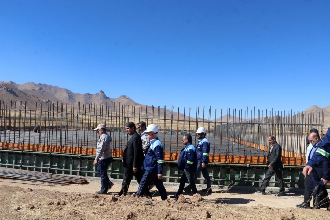 بازدید نماینده مردم قروه و دهگلان از پروژه کنسانترهسازی گلالی بازدید نماینده مردم قروه و دهگلان از پروژه کنسانترهسازی گلالی