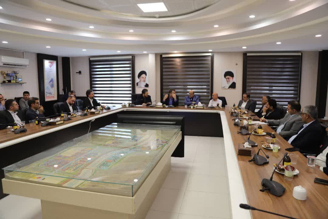 بازدید مدیران هلدینگ خلیج فارس از منطقه ویژه اقتصادی لامرد بازدید مدیران هلدینگ خلیج فارس از منطقه ویژه اقتصادی لامرد