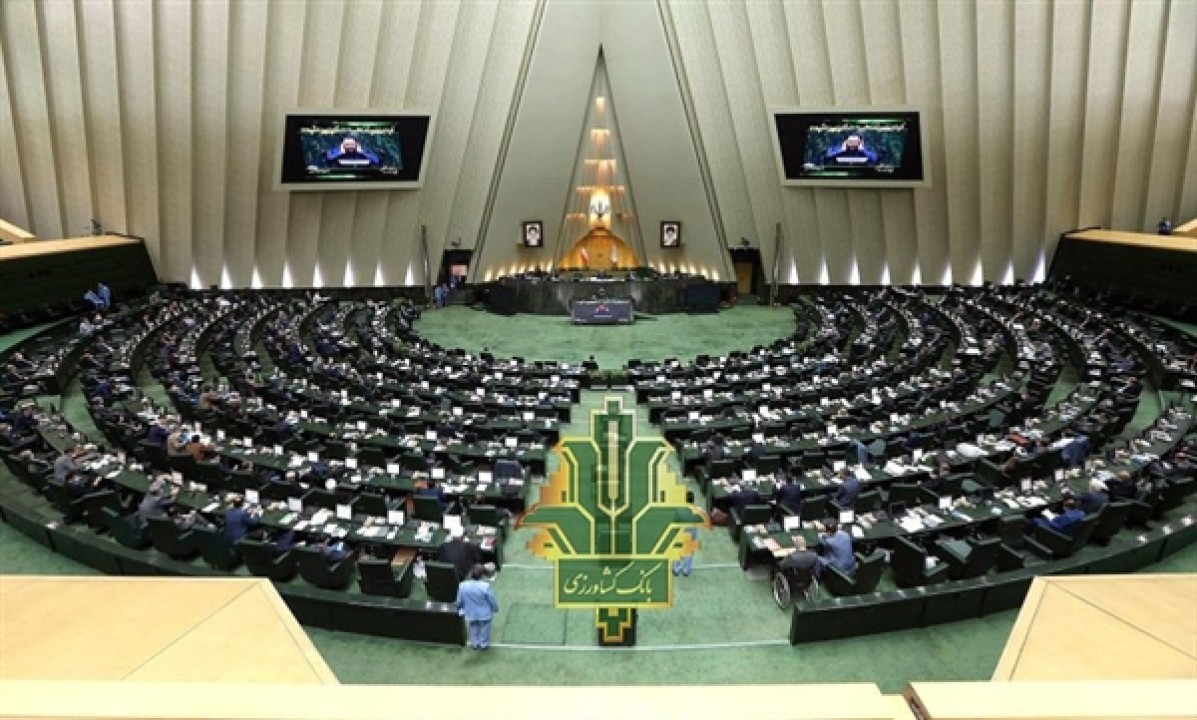 قدردانی معاون پارلمانی وزیر اقتصاد از عملکرد بانک کشاورزی در حمایت از توسعه زنجیره خرما قدردانی معاون پارلمانی وزیر اقتصاد از عملکرد بانک کشاورزی در حمایت از توسعه زنجیره خرما