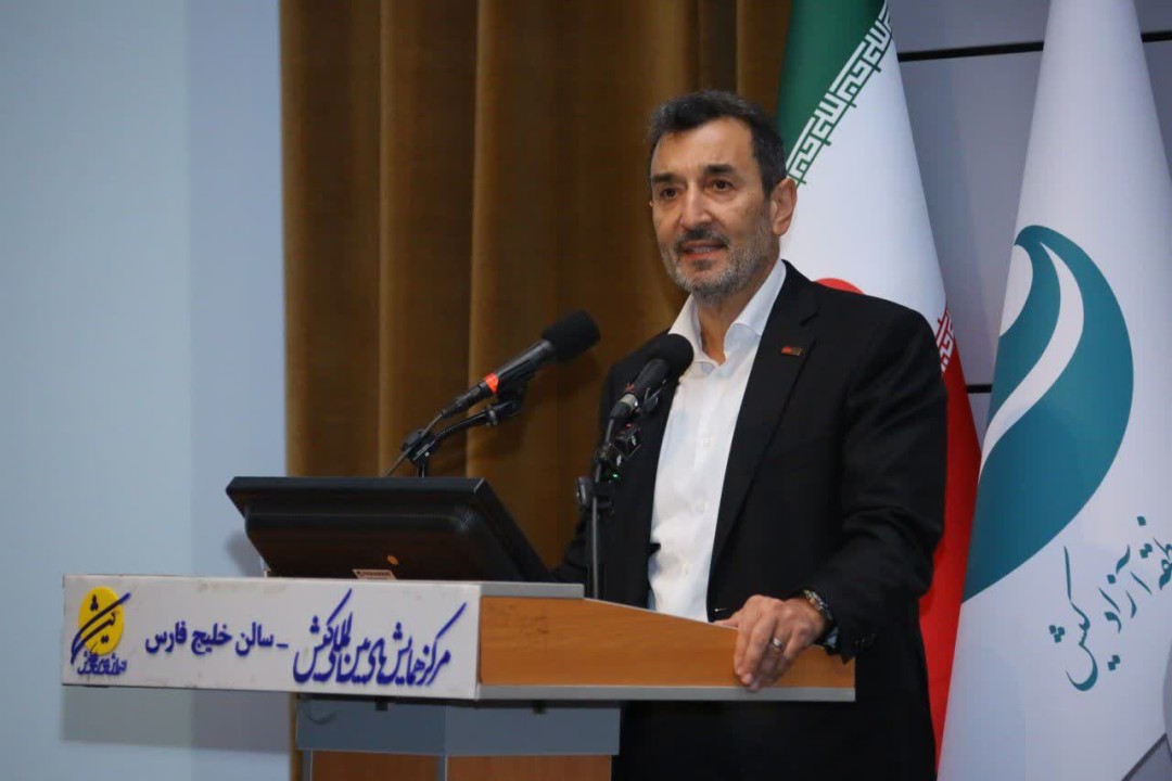 سمیعی نژاد: صدور مجوز فروش ارز حاصل از صادرات زنجیره فولاد در تالار دوم سمیعی نژاد: صدور مجوز فروش ارز حاصل از صادرات زنجیره فولاد در تالار دوم